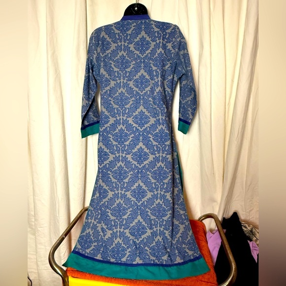 Gorgeous Embroidered Indian Kurta Women's Sz 40 PTP 20" Heavier Weight Tunic - Picture 2 of 8